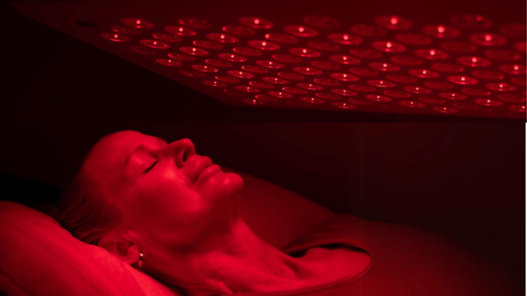 Benefits of red light therapy for skin rejuvenation at WORTHY Self-Care in Berkeley